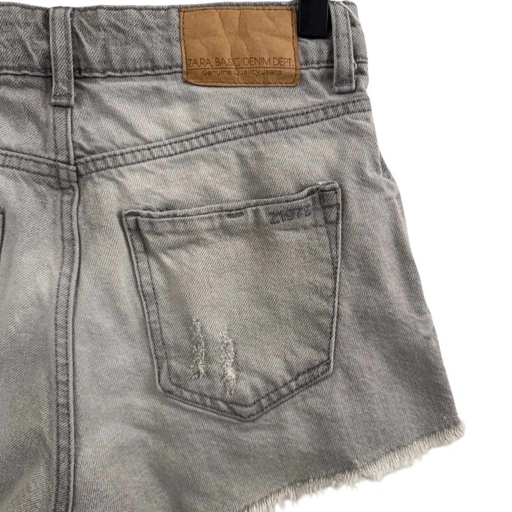 Zara Distressed Gray Jean Shorts - Picture 3 of 6